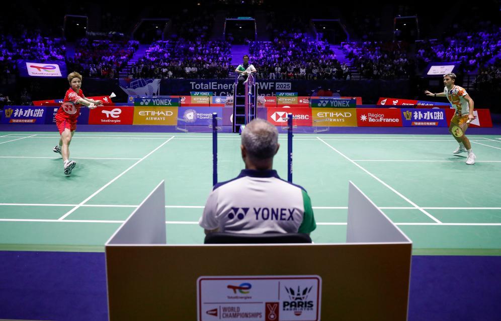 而在国防教 而在国防教